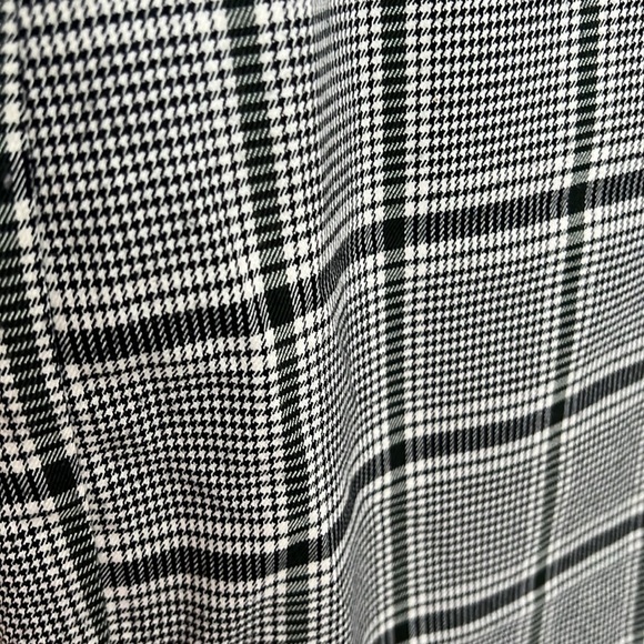ICHI L Plaid Mini Skirt - Picture 2 of 4